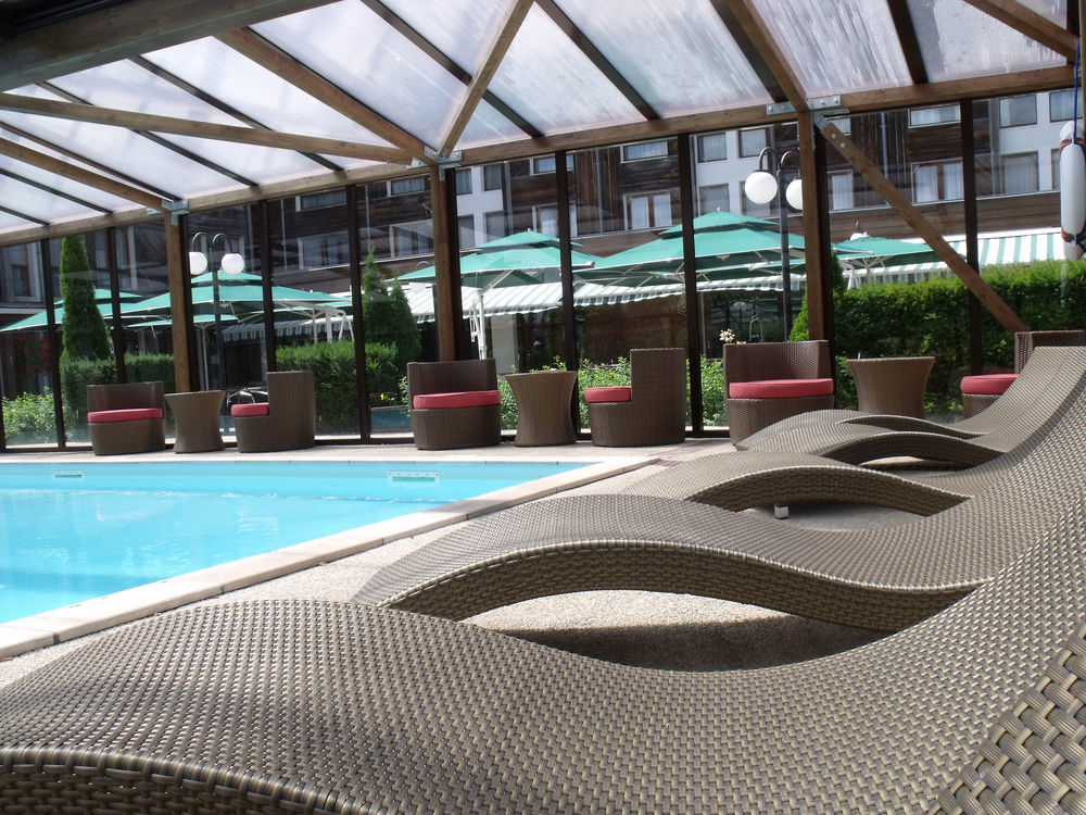 Domaine De La Foret D'Orient, Logis Hotel, Restaurant, Spa Et Golf Rouilly-Sacey Экстерьер фото